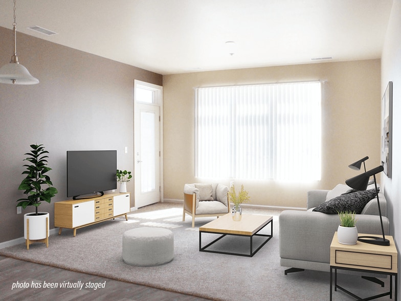 Welcome to The Plaza Apartment Homes
