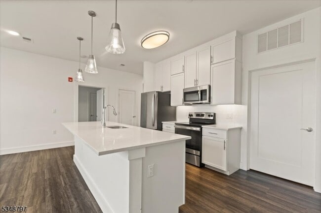 Photo - 450 Springfield Ave Unit 301