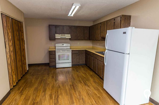 Parkview Apartments and Townhomes