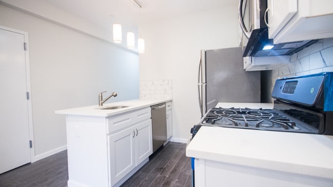 Photo - 594 Franklin Ave Unit 3