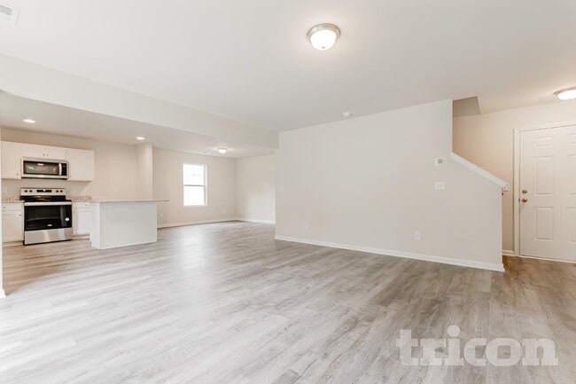 Photo - 19 Iron Horse Ct