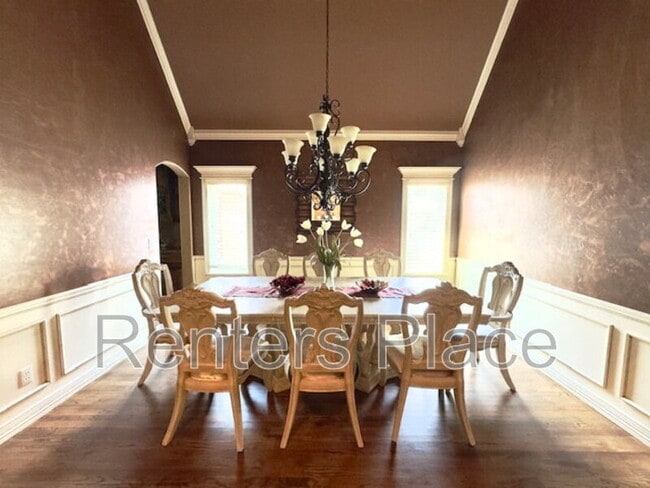 Photo - 7040 E 127th St S
