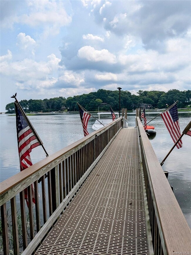 Photo - 175 Old Field Rd