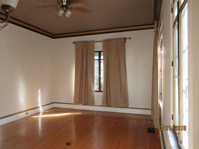 Photo - 70 N Monterey St