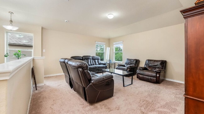 Photo - 2638 Willow Pond