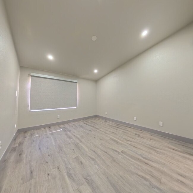 Photo - Stylish 1 Bed Condo in Gated Opulence – 15 Min to the Strip!