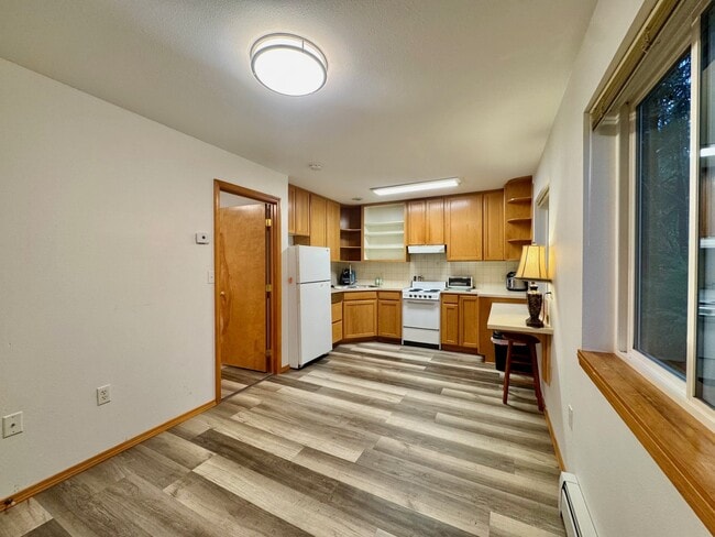 Photo - 9126 Wolfram Way