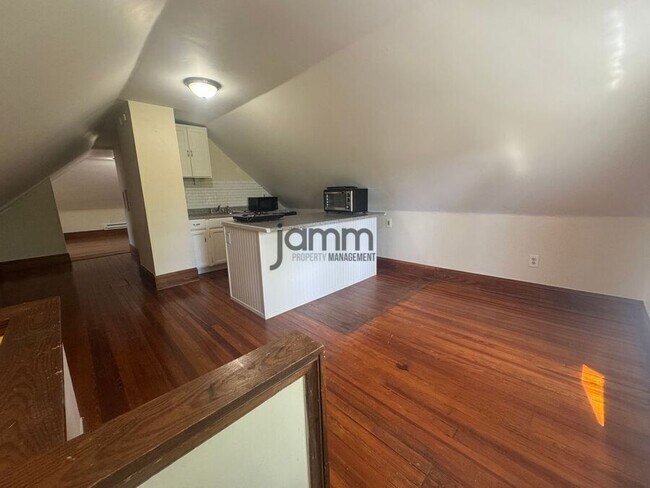 Photo - 3228 E Fairfax Rd