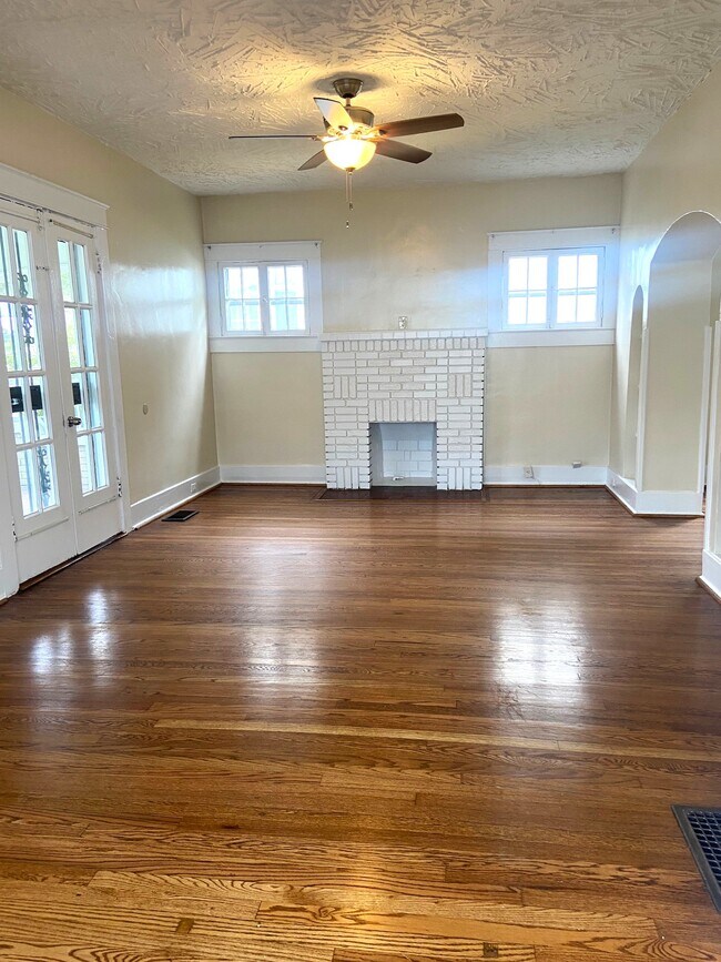 Photo - 1428 11th Pl S Casa