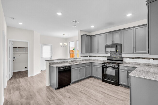 Photo - 14211 Grand Hls Dr