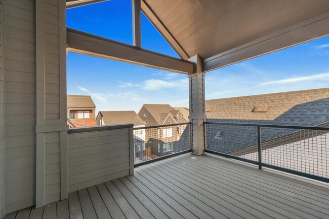 Photo - 1964 W 166th Dr