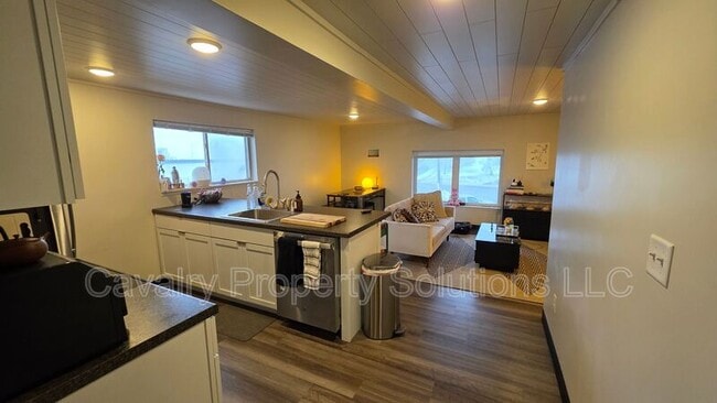 Photo - 3947 E Calvary Rd Unit (Electric included in Rent! Heat & AC)