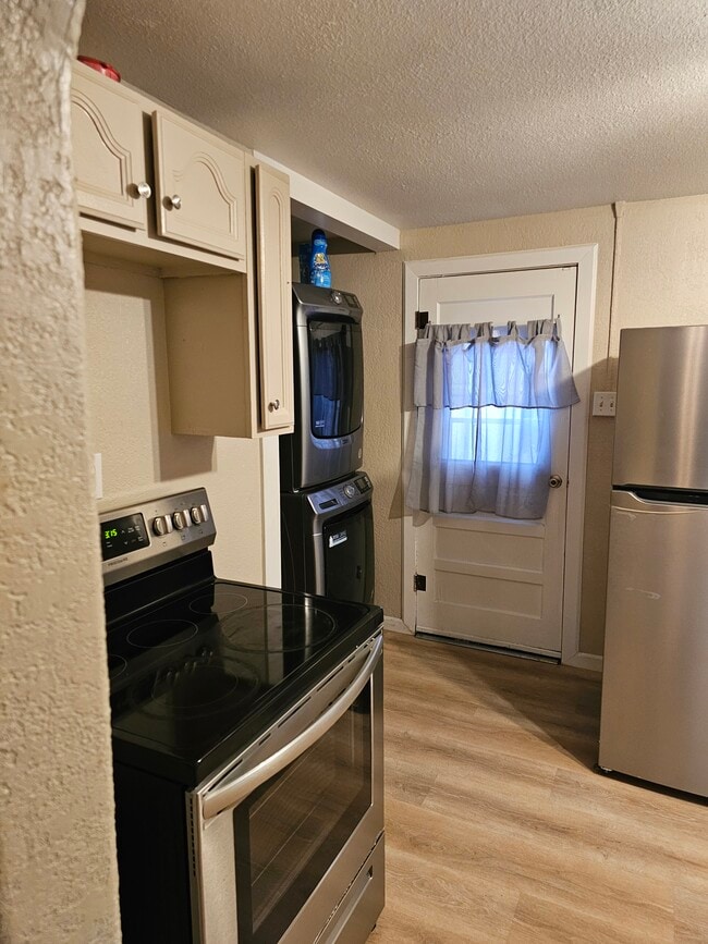 Photo - 2118 S Prairie Ave