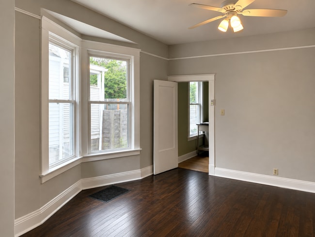 Dining Room - 4132 Oak St