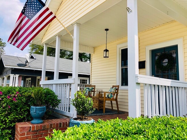 Photo - 1870 Central Ave