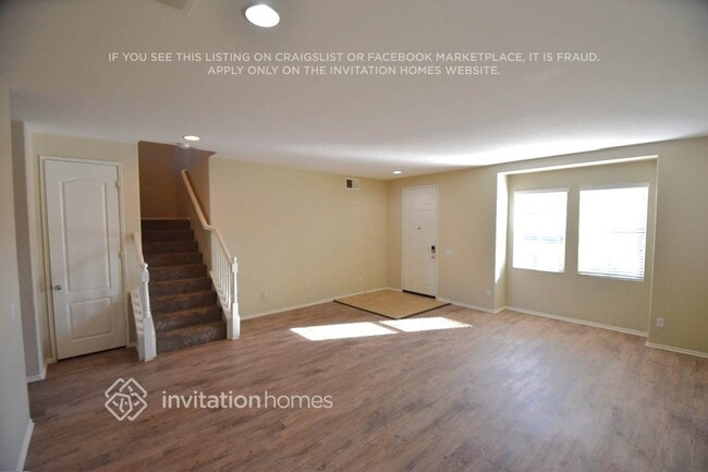 Photo - 1956 Montanra Ln