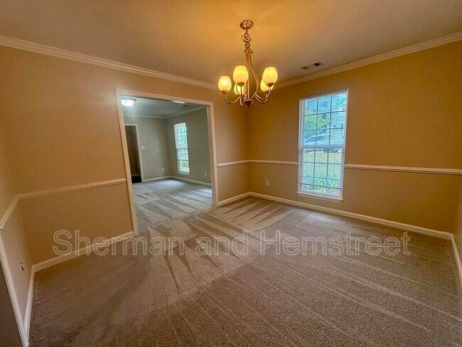 Photo - 636 Bridgton Dr