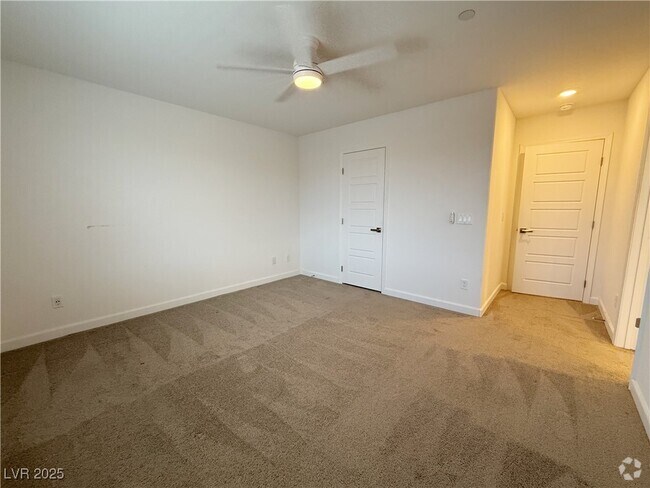 Building Photo - 4270 Lemay St Rental