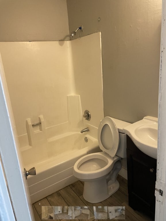 Photo - 3640-3690 Yarbrough Ave