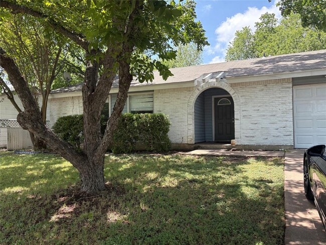 Photo - 301 Craigmont Dr Casa
