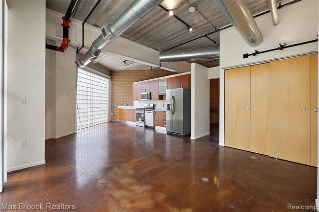 Photo - 333 E Parent Ave Unidad 14