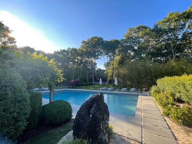 Photo - 138 Merchants Path