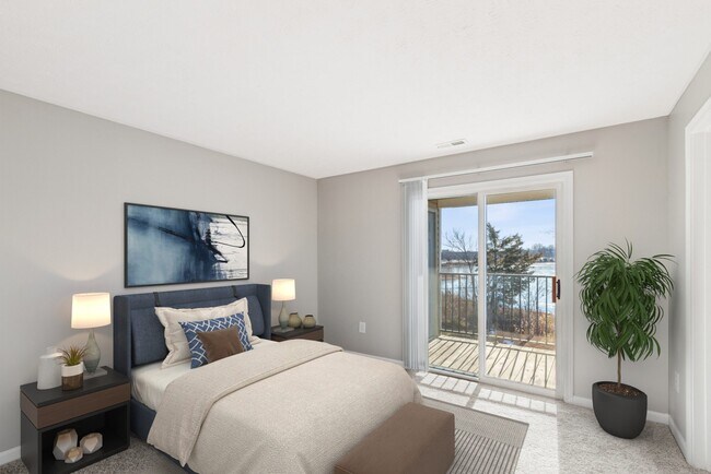 Waterfront Pointe