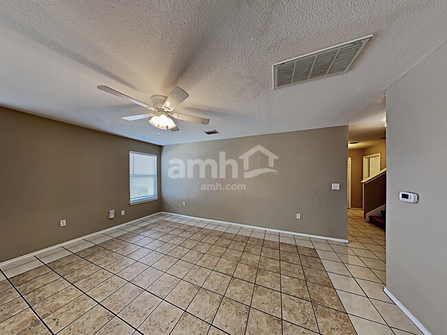 Photo - 6611 Walnut Valley Dr