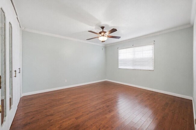18930 Cantara St
