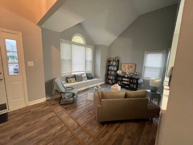 Photo - 1022 Still Meadow Ct