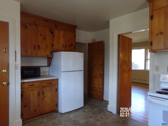 Photo - 127 Buckingham Cir