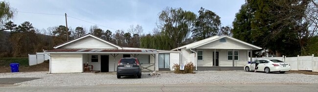 Photo - 182 State St