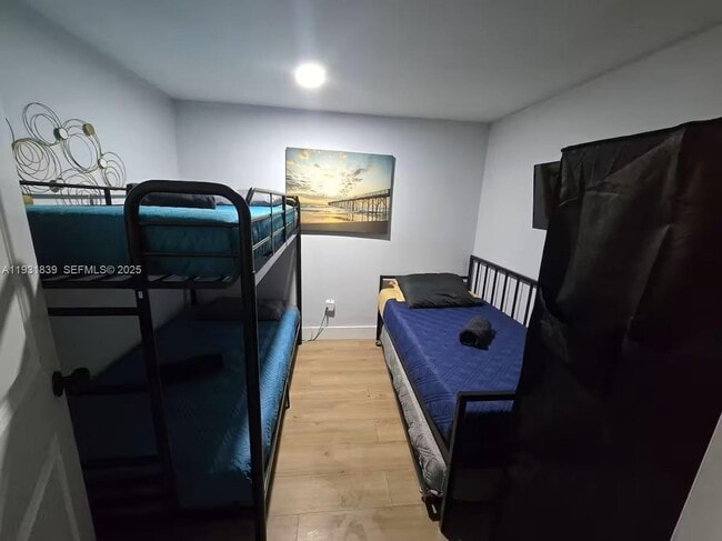 Photo - 845 NW 3rd St Unit B