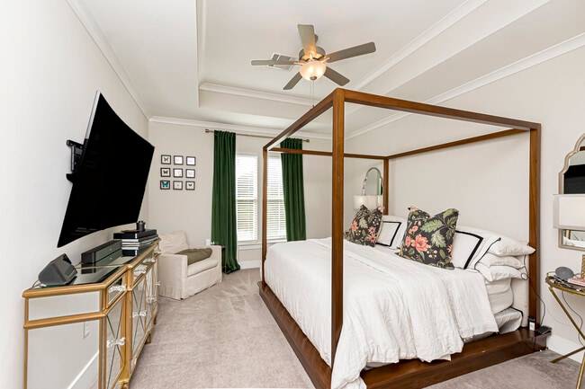 Photo - 8840 Southlawn Dr