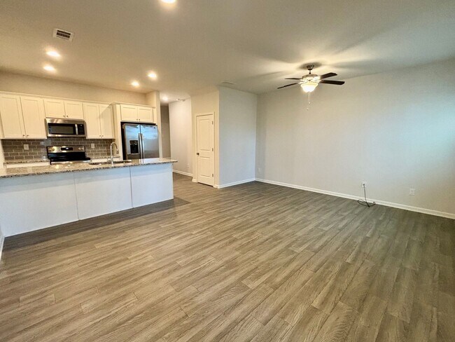 Photo - 2809 Ridgeview Dr