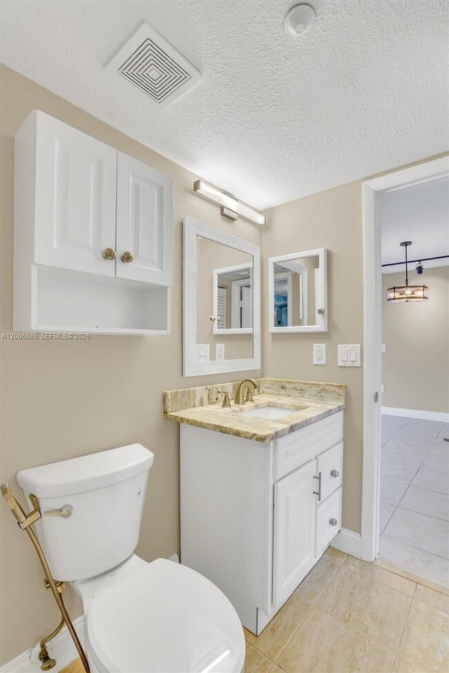 Photo - 9537 Weldon Cir Unidad I109