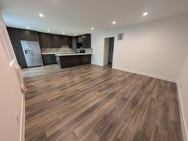 Photo - 739 N Sweetzer Ave Unidad 4