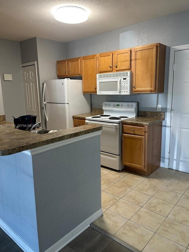 Photo - 5550-5550 E Michigan St Unit 2127