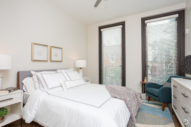 1 BR, 1 BA - 774 SF - The Julia at Saint Charles