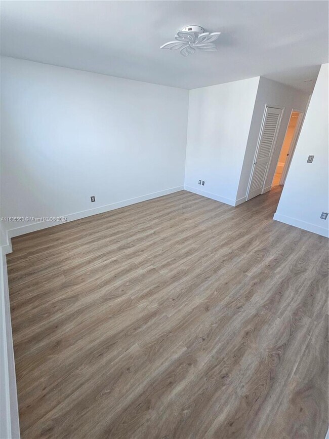 Photo - 1 bedroom in Sunny Isles Beach FL 33160