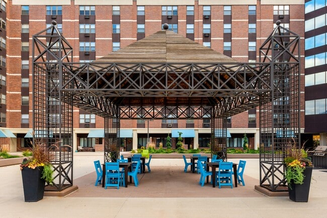 Mears Park Place