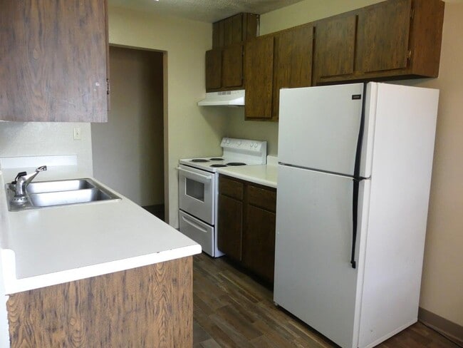 Photo - Clairview Apartments