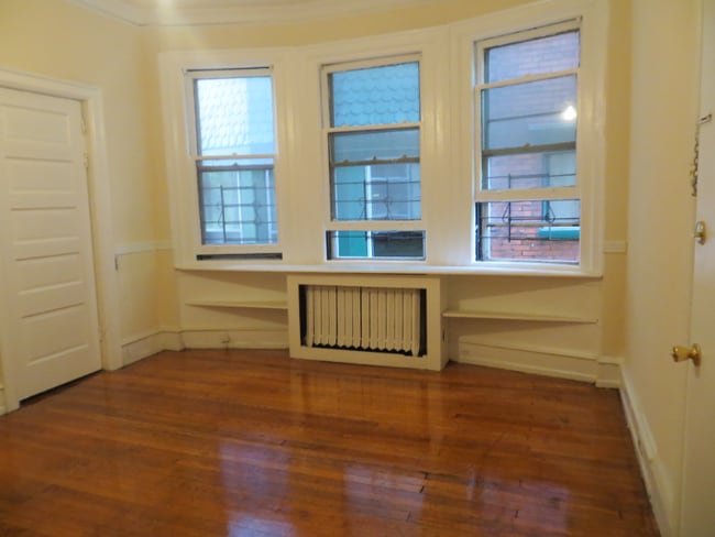 Photo - 328 S 43rd St Unit 1Rr