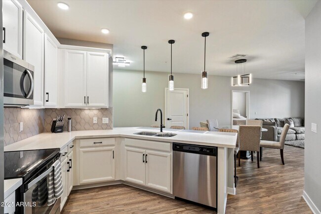 Photo - 2511 W Queen Creek Rd Apartamento Unidad 242