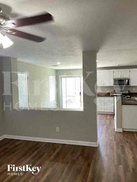 Photo - 7218 Forefather St