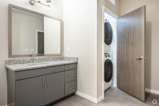1BR, 1BA-797SF - Limestone Ridge Apartments