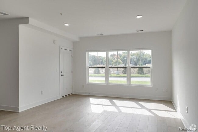 Photo - 31847 Gabby Ct