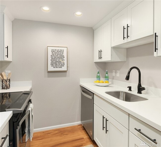 Photo - 14630 NE 32nd St Unit E6