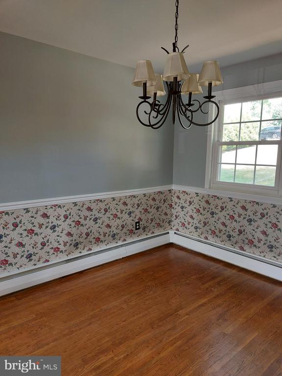 Photo - 13 Heatherwood Hill