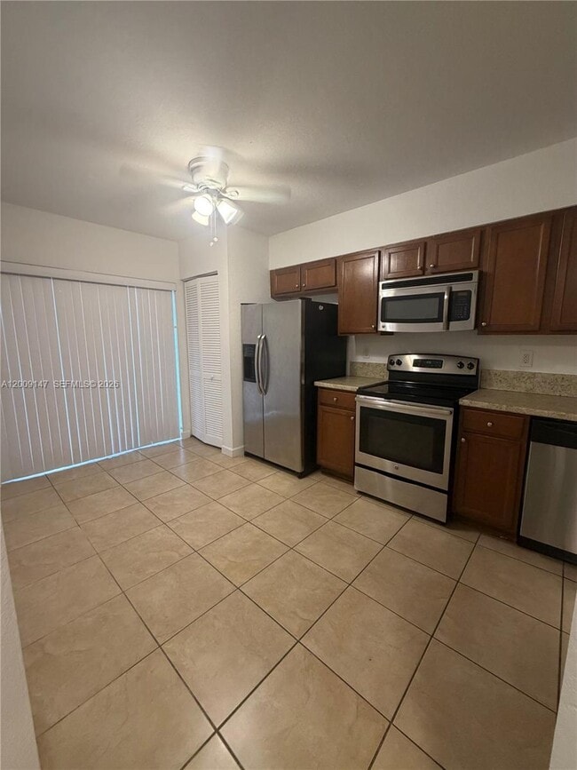 Photo - 22421 SW 88th Pl Unidad 102-2
